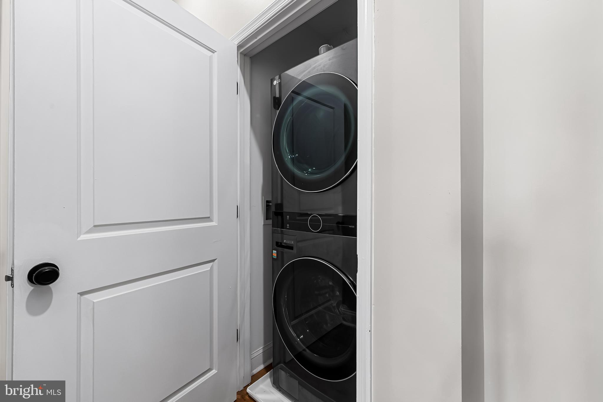 5503 Stuart Avenue Baltimore, MD 21215 - Photo 20 of 51 laundry