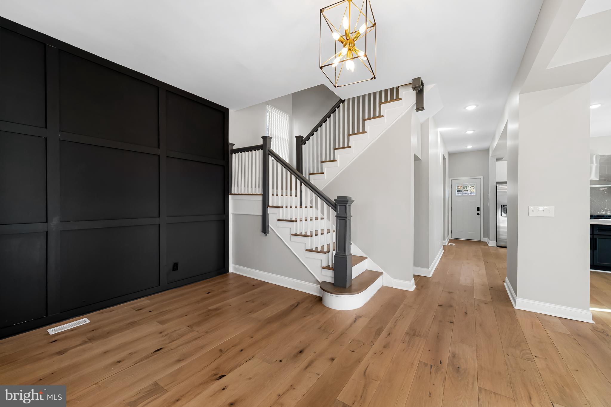 5503 Stuart Avenue Baltimore, MD 21215 - Photo 6 of 51 entrance