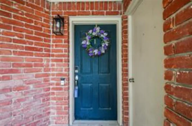 $159,900 | 2211 South Kirkwood Road, Unit 1, Houston, TX 77077