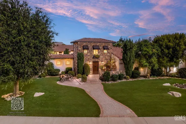 $2,350,000 | Undisclosed Address, Bakersfield, CA 93311