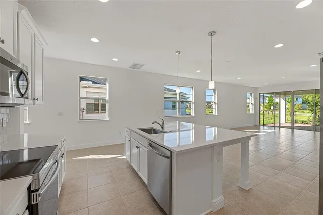 $2,800 | 7480 Wing Span Way, Harmony, FL 34773