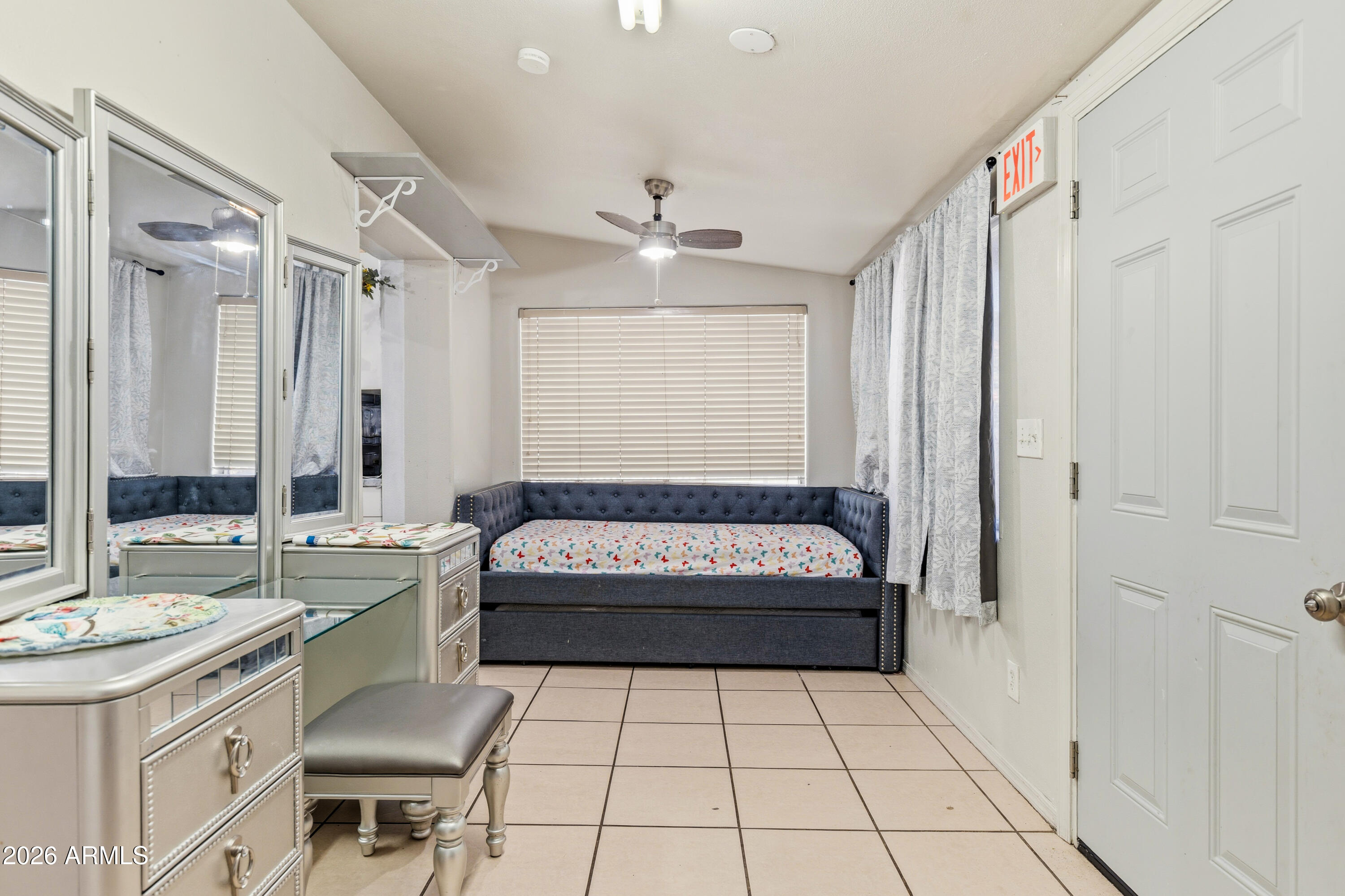 1023 East Broadway Road Mesa, AZ 85204 - Photo 7 of 26