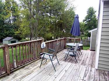 9317 Dawnshire Road Raleigh, NC 27615 - Photo 7 of 9 View of the 21' long 2-level Deck.
