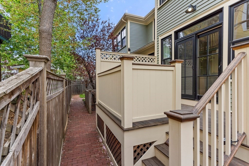21 Decatur Street, Unit 1 Cambridge, MA 02139 - Photo 21 of 25 Gallery Image 21