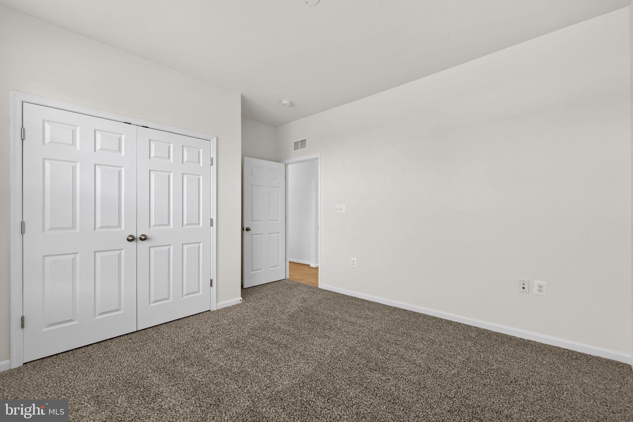 181 Sparkling Brook Road Ranson, WV 25438 - Photo 15 of 101