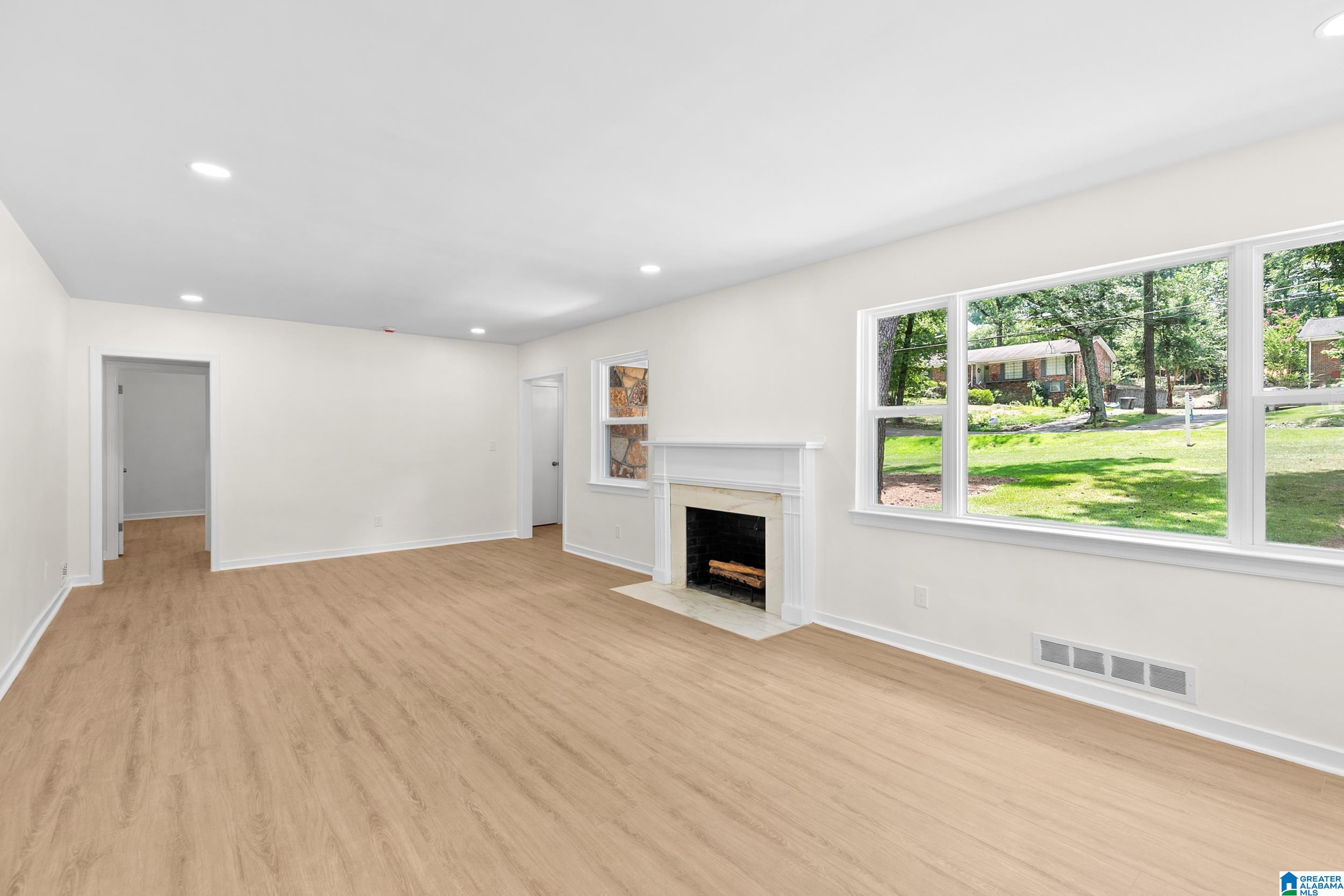 1576 Berry Road Birmingham, AL 35226 - Photo 14 of 38 Gallery Image 14