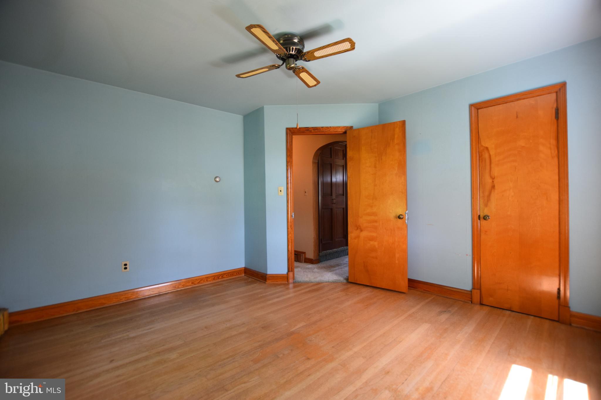 162 Hook Road Westminster, MD 21157 - Photo 22 of 44 Bedroom 2
