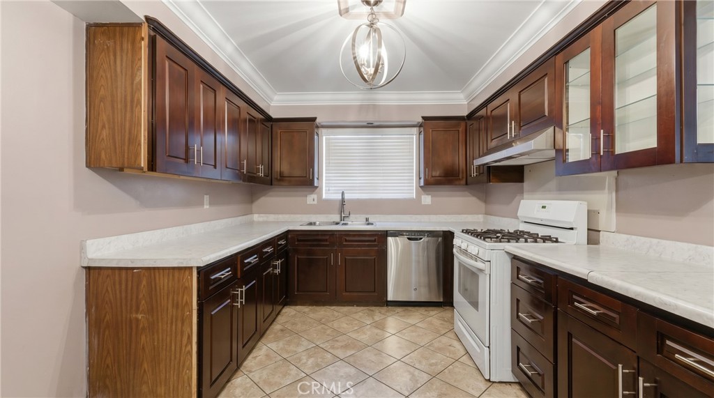 25920 Roanoke Road Menifee, CA 92586 - Photo 9 of 28