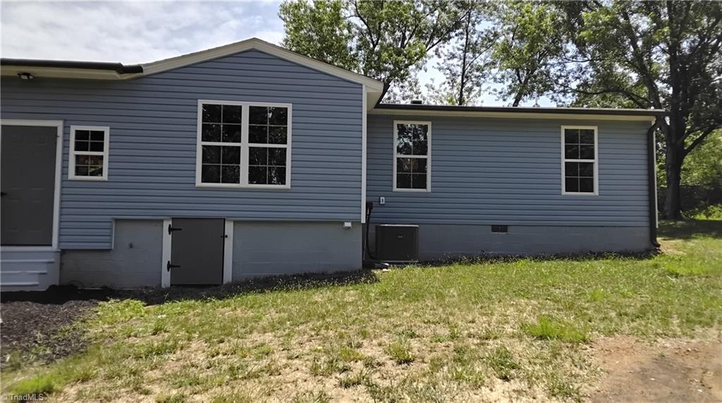 487 Brooks Road Reidsville, NC 27320 - Photo 6 of 30