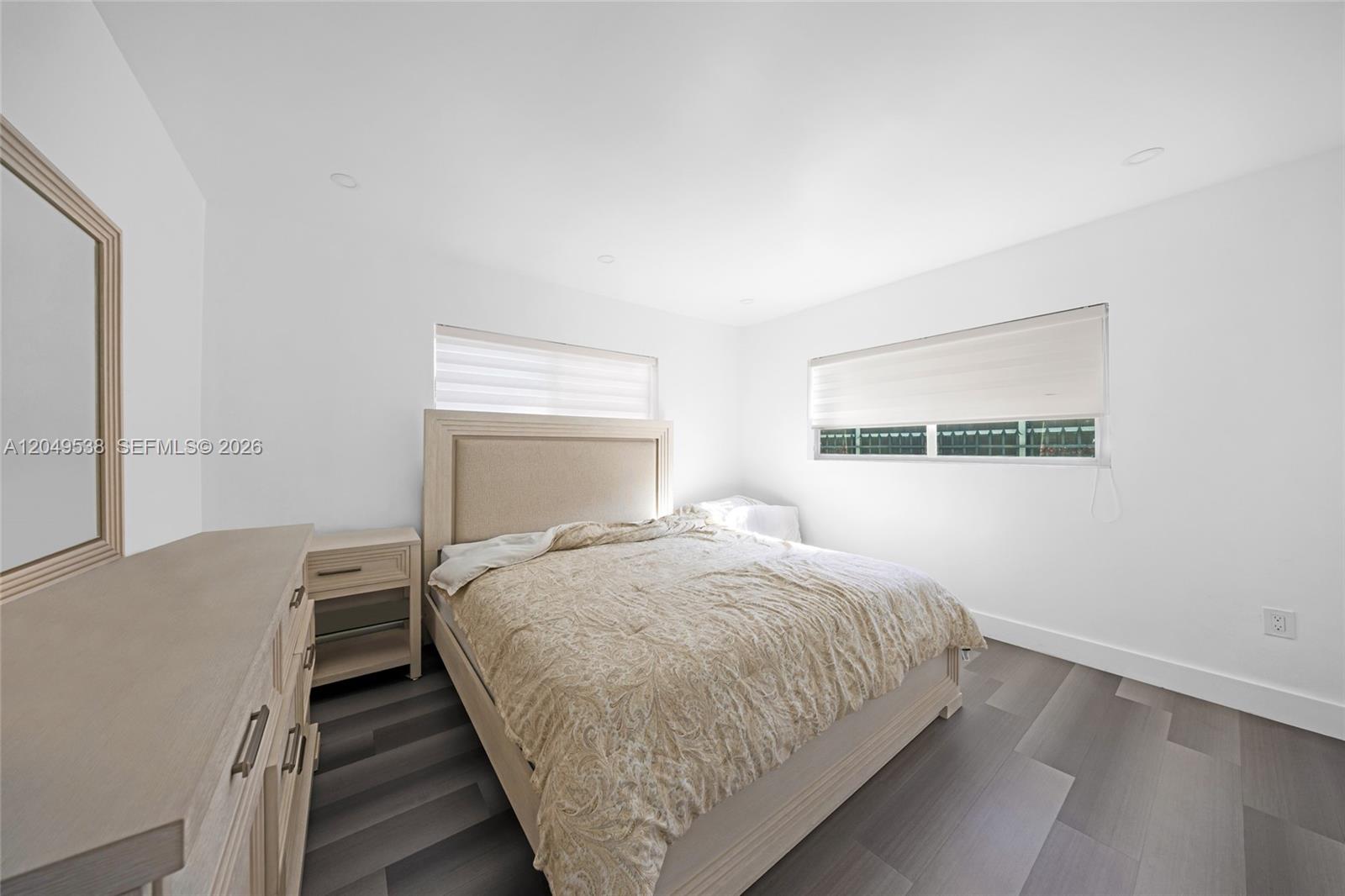 490 West 33rd Place Hialeah, FL 33012 - Photo 20 of 25