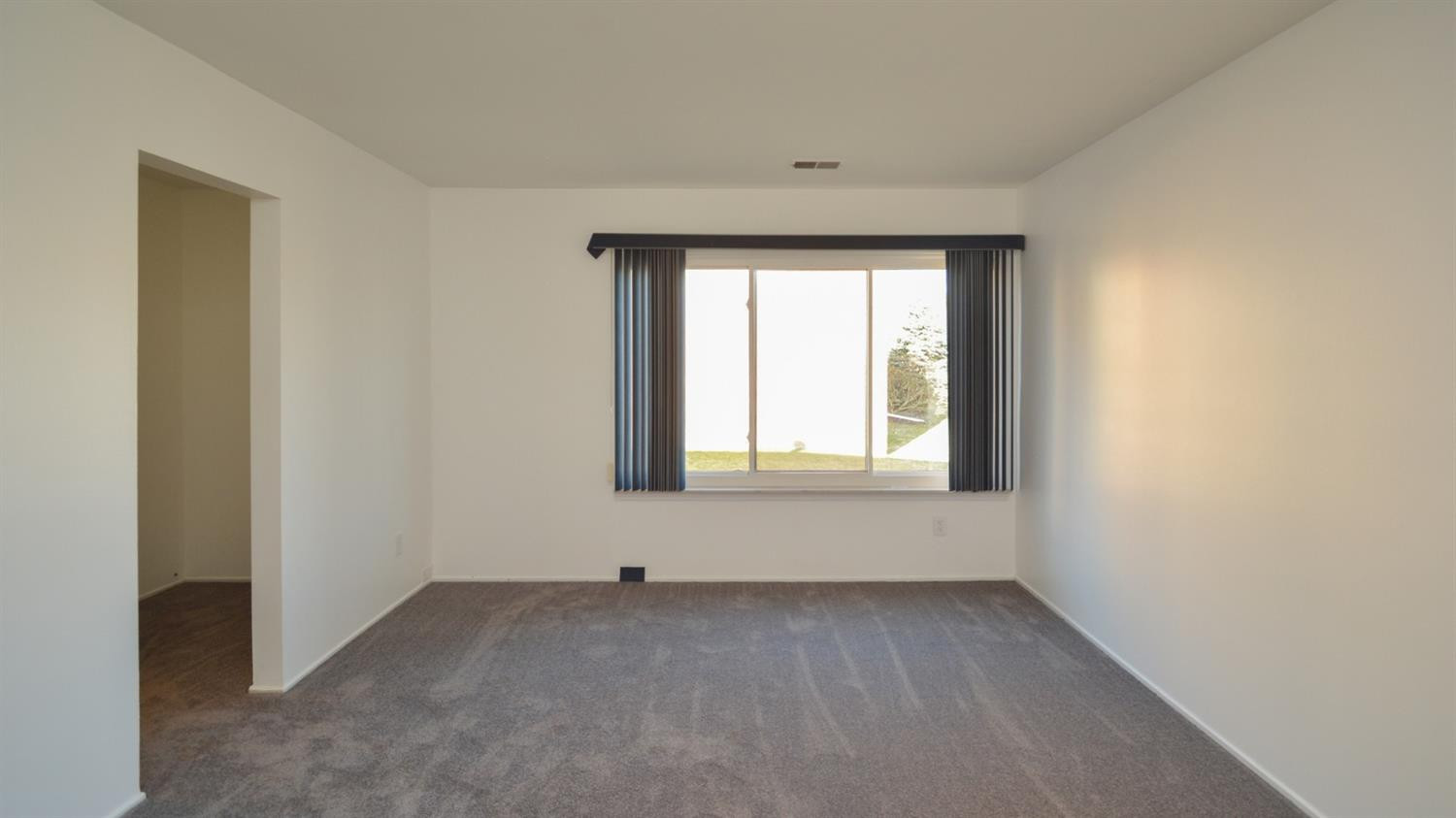 1255 South Maple Road, Unit 201 Ann Arbor, MI 48103 - Photo 19 of 36 Photo 19