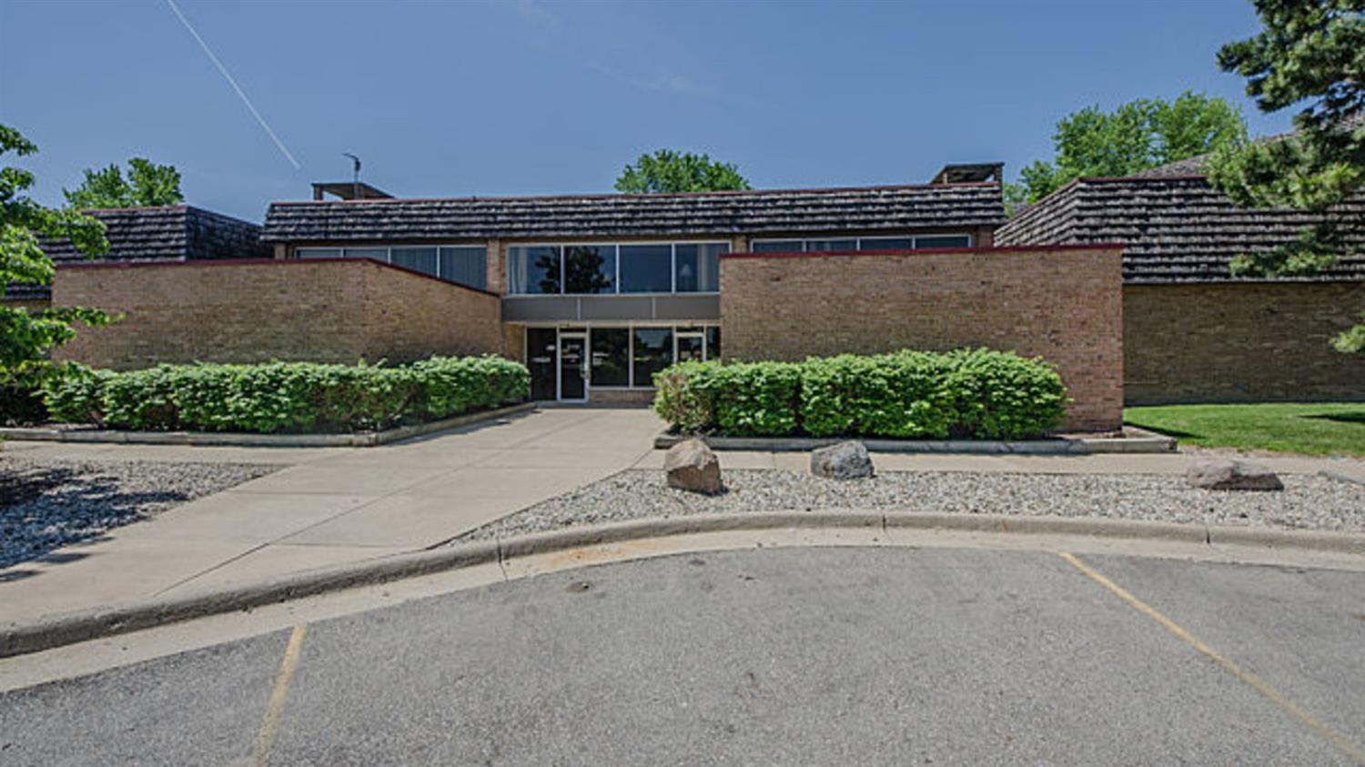 1255 South Maple Road, Unit 201 Ann Arbor, MI 48103 - Photo 30 of 36 Photo 30