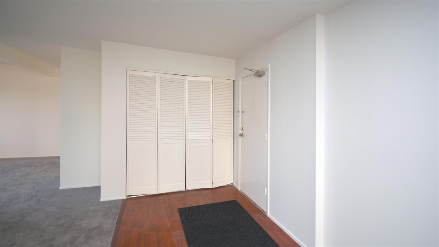 1255 South Maple Road, Unit 201 Ann Arbor, MI 48103 - Photo 4 of 36 Photo 4