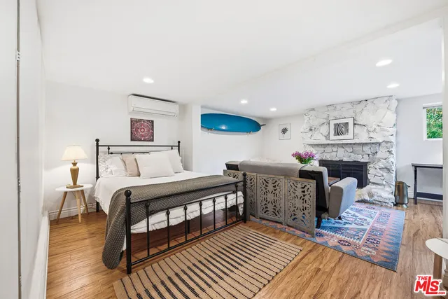 a view of backyard with green space