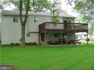 799 Newtown Road Warminster, PA 18974 - Photo 2 of 6 Gallery Image 2