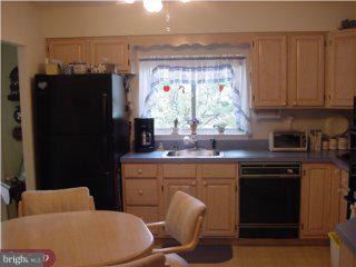 799 Newtown Road Warminster, PA 18974 - Photo 5 of 6 Gallery Image 5