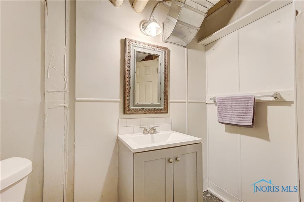 3533 Edgevale Road Toledo, OH 43606 - Photo 27 of 31 Gallery Image 27