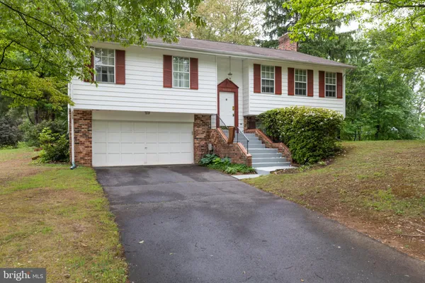 $1,299,900 | 10535 Brevity Drive, Great Falls, VA 22066