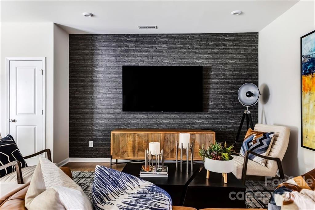 231 Brooks Springs Drive Fort Mill, SC 29708 - Photo 8 of 25 Gallery Image 8