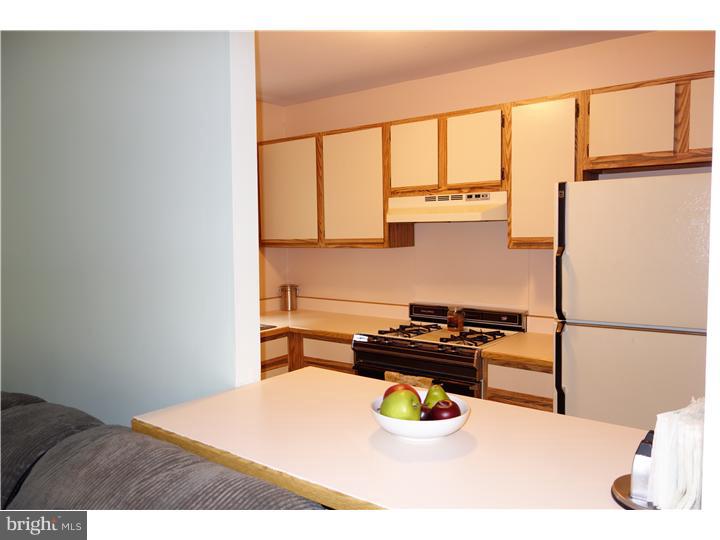 9342-44 Neil Road, Unit B Philadelphia, PA 19115 - Photo 4 of 25 Kitchen