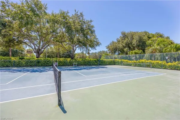 $2,000 | 13046 Amberley Court, Unit 602RA, Bonita Springs, FL 34135