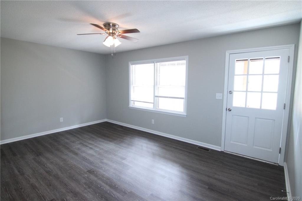 207 Redding Road Stanley, NC 28164 - Photo 3 of 45 Gallery Image 3