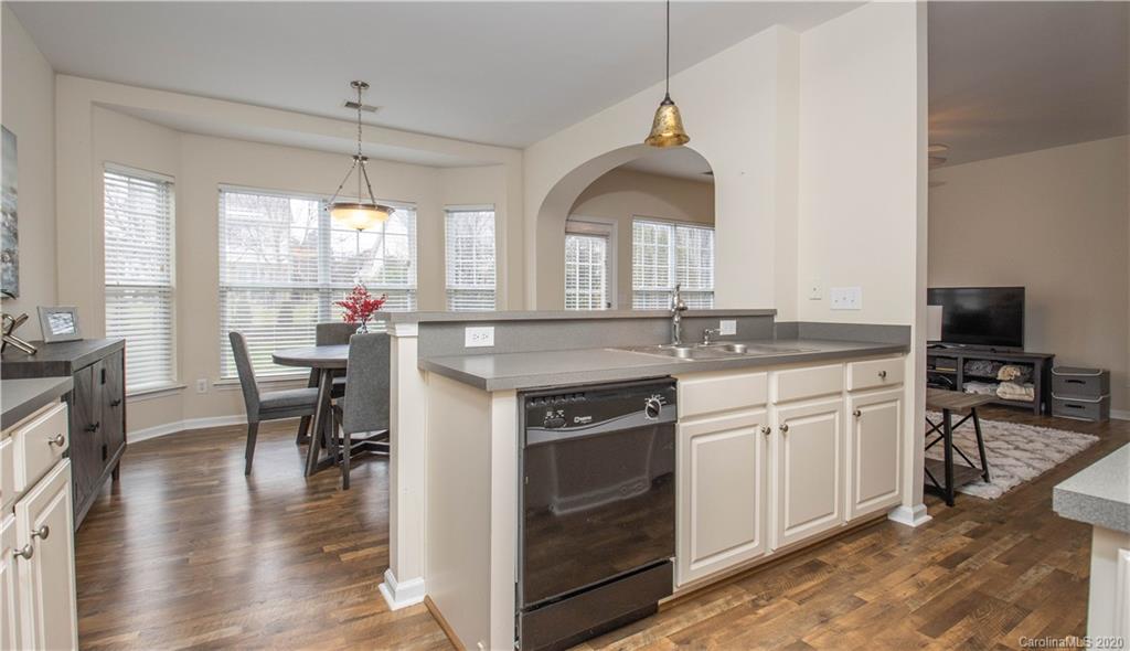 520 Marblewood Court Fort Mill, SC 29708 - Photo 10 of 25 Gallery Image 10