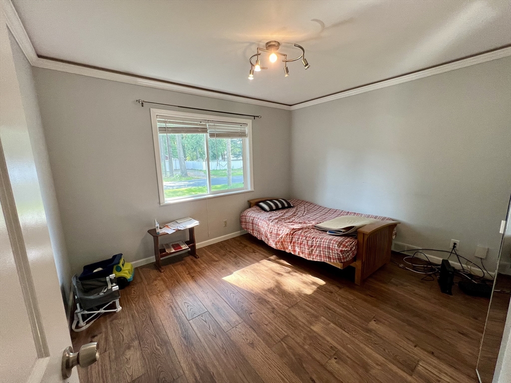 176 Springdale Road Westfield, MA 01085 - Photo 16 of 24 Gallery Image 16