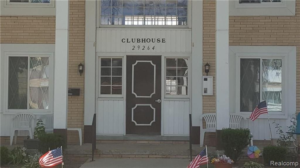 29233 Hayes Road, Unit 2 Warren, MI 48088 - Photo 16 of 17