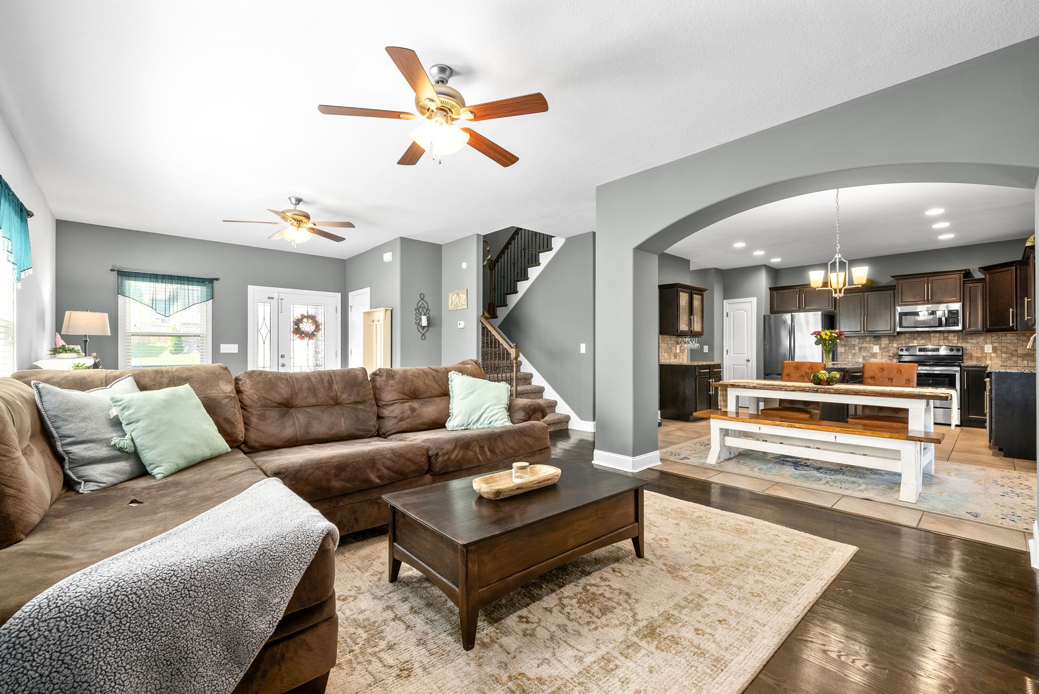 1483 Raven Road Clarksville, TN 37042 - Photo 8 of 29 a living room with furniture and kitchen view