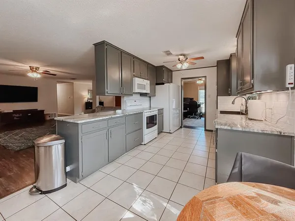 $335,900 | 4 Circle Drive, Teague, TX 75860