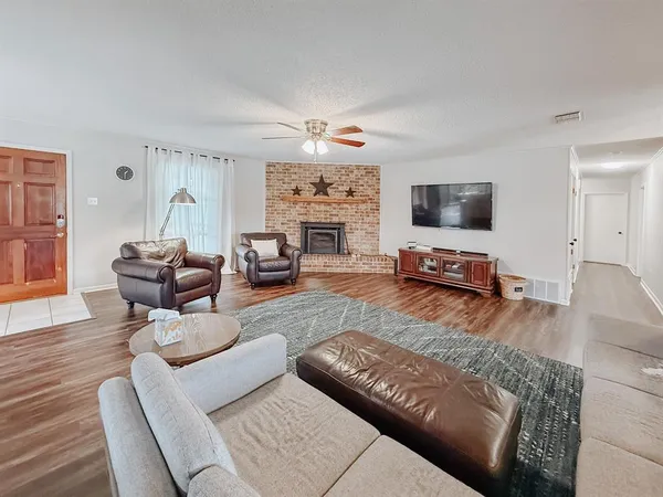 $335,900 | 4 Circle Drive, Teague, TX 75860