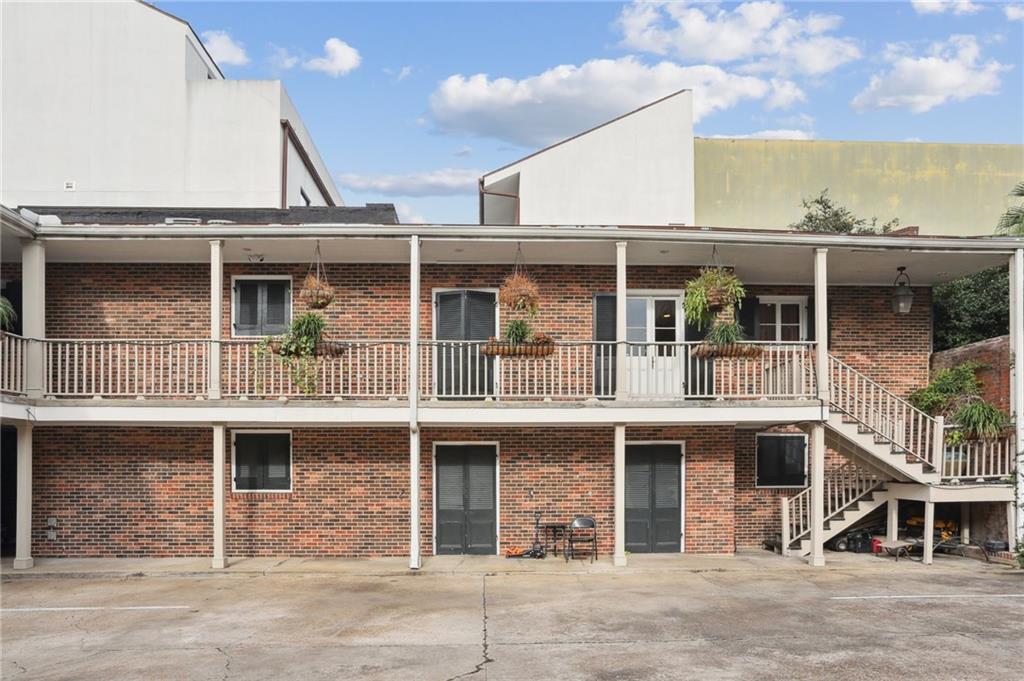 610 North Rampart Street, Unit F New Orleans, LA 70112 - Photo 3 of 16