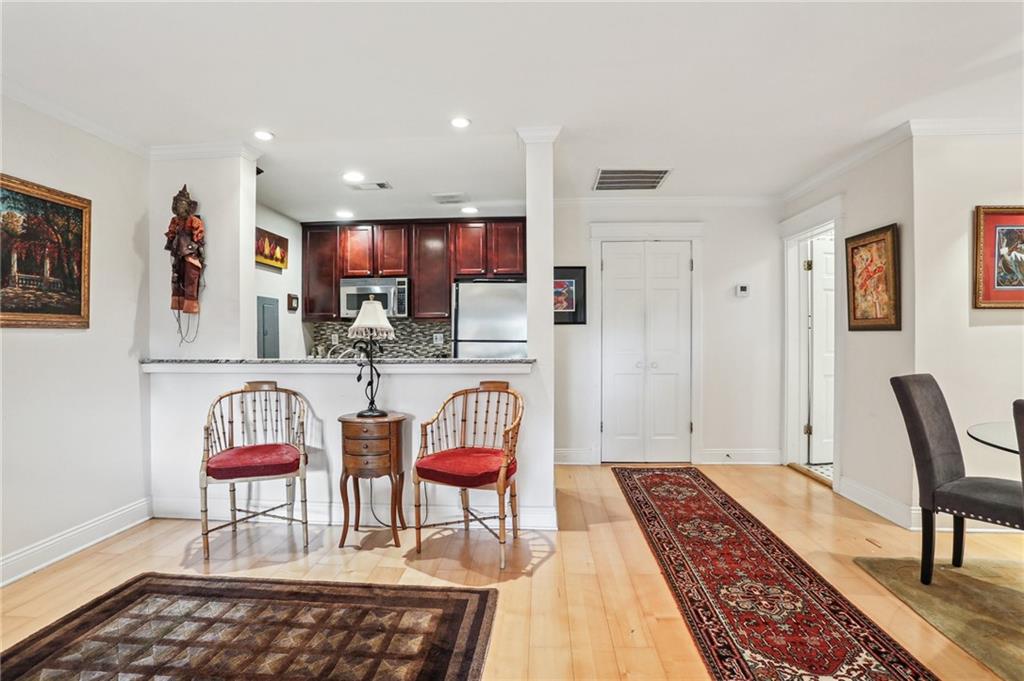 610 North Rampart Street, Unit F New Orleans, LA 70112 - Photo 9 of 16