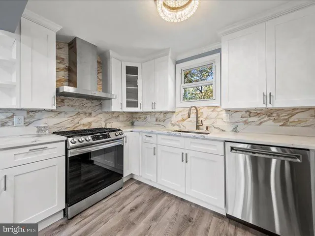 $339,900 | 128 Auburn Avenue, Browns Mills, NJ 08015