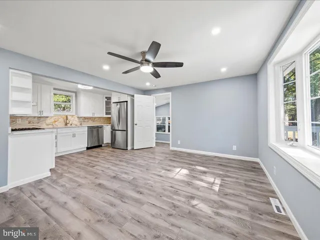 $339,900 | 128 Auburn Avenue, Browns Mills, NJ 08015