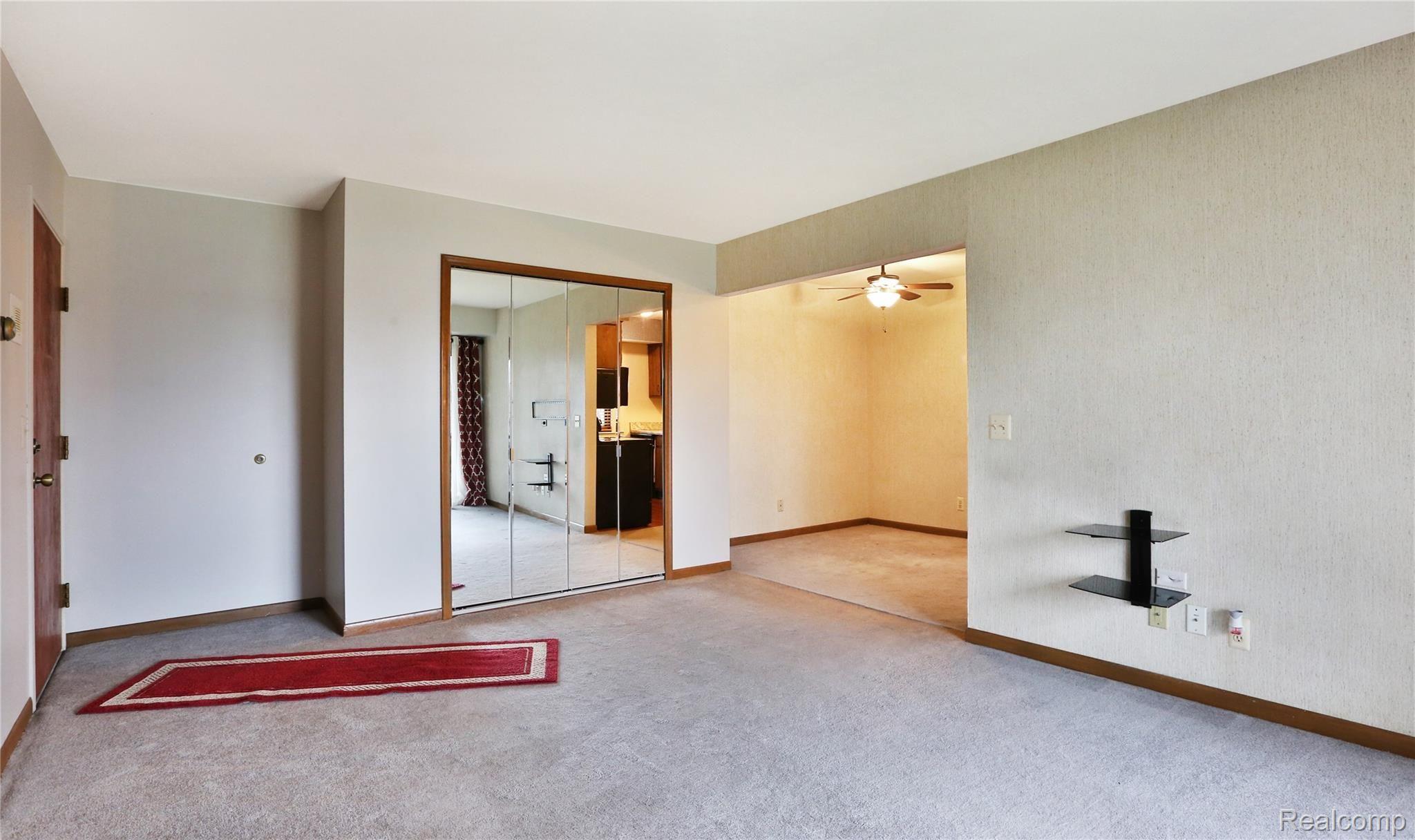 260 West 13 Mile Road, Unit 27 Madison Heights, MI 48071 - Photo 13 of 15 0I0A4896.jpeg