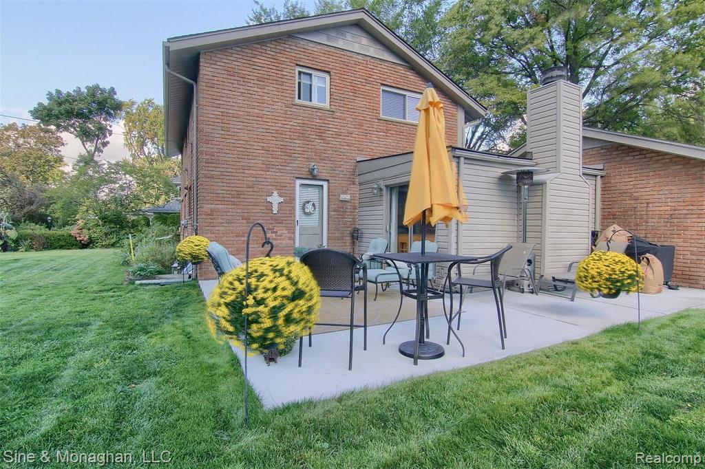 403 Barclay Road Grosse Pointe Farms, MI 48236 - Photo 25 of 29