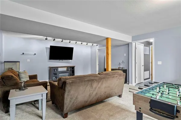 $349,000 | 3509 Robin Lane, St. Joseph, MO 64506