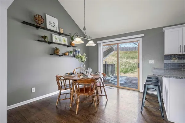 $349,000 | 3509 Robin Lane, St. Joseph, MO 64506