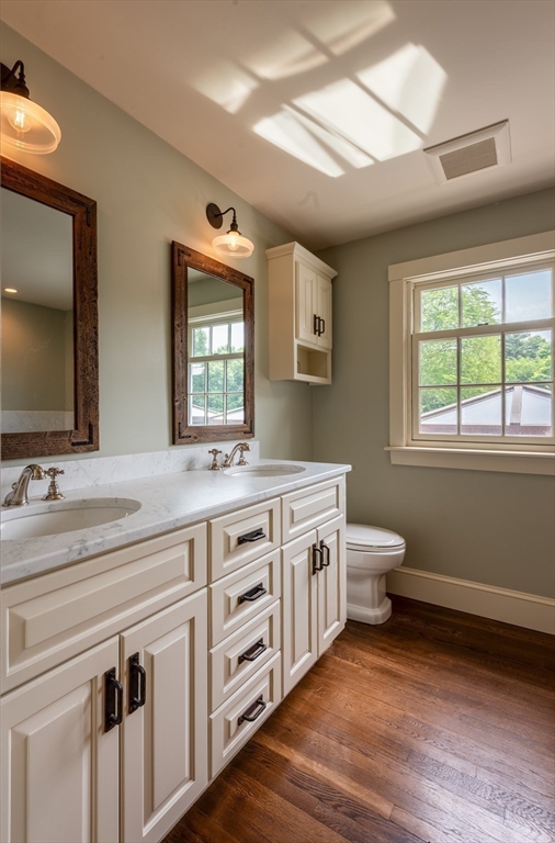 675 Bay Road Hamilton, MA 01982 - Photo 25 of 36