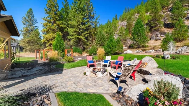 $1,999,000 | 13606 North Riverbluff Lane, Spokane, WA 99208