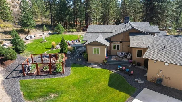 $1,999,000 | 13606 North Riverbluff Lane, Spokane, WA 99208