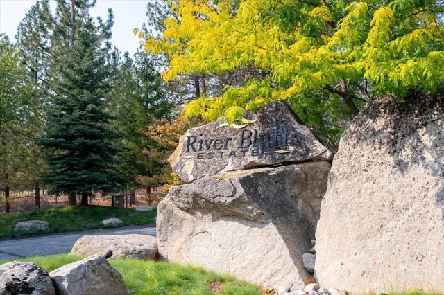 $1,999,000 | 13606 North Riverbluff Lane, Spokane, WA 99208