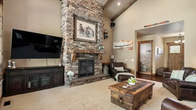 $1,999,000 | 13606 North Riverbluff Lane, Spokane, WA 99208