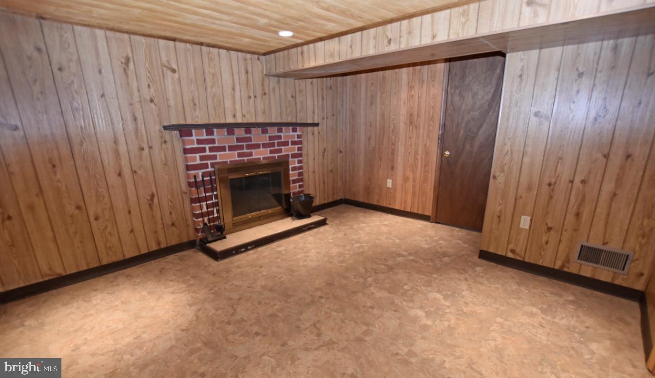 576 Old Hanover Road Spring Grove, PA 17362 - Photo 28 of 45