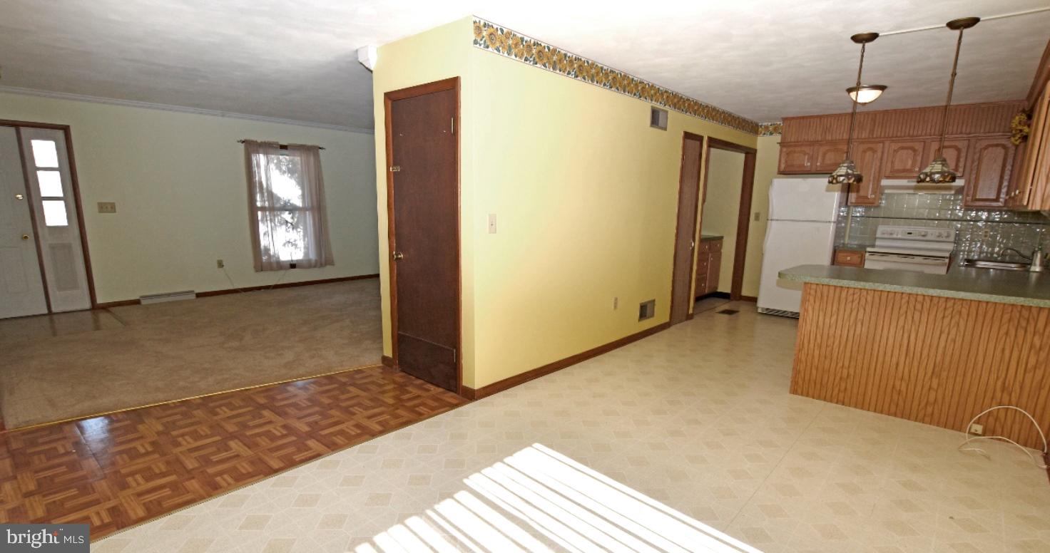 576 Old Hanover Road Spring Grove, PA 17362 - Photo 6 of 45