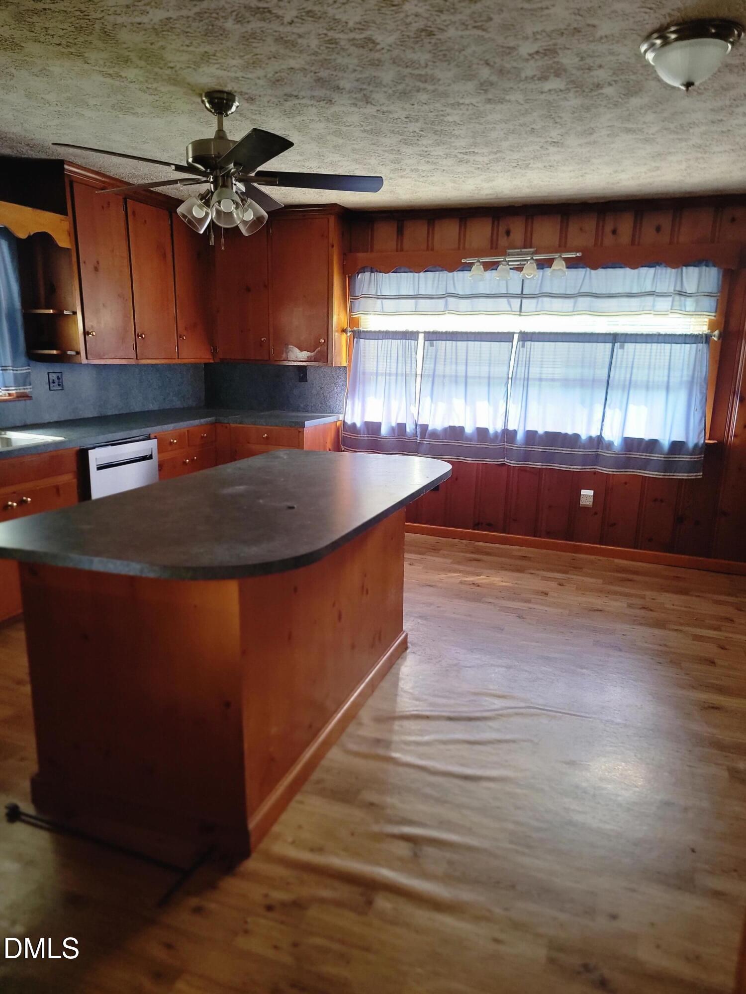 474 Providence Road Roxboro, NC 27573 - Photo 8 of 14 20251001_144446