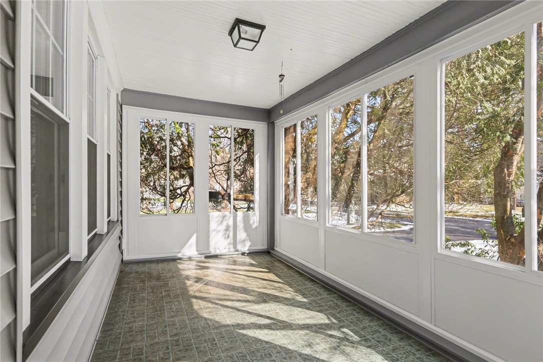 35 Hathaway Road Irondequoit, NY 14617 - Photo 3 of 26