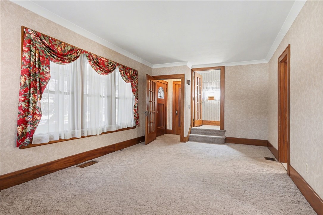 35 Hathaway Road Irondequoit, NY 14617 - Photo 5 of 26